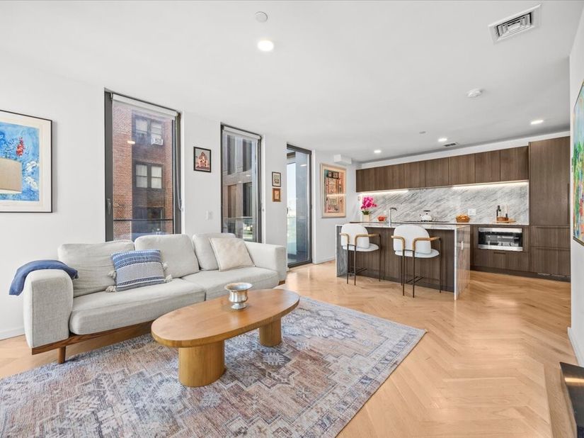 805 Washington Avenue 4B, Brooklyn NY 11238