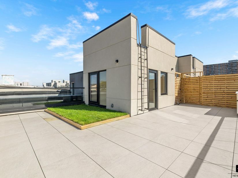 100 Scholes Street 4A, Brooklyn NY 11206