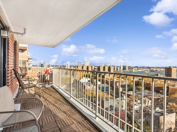 264 East Broadway C1905, New York NY 10002