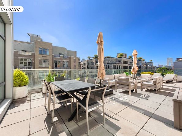 147 Hope Street 5C, Brooklyn NY 11211