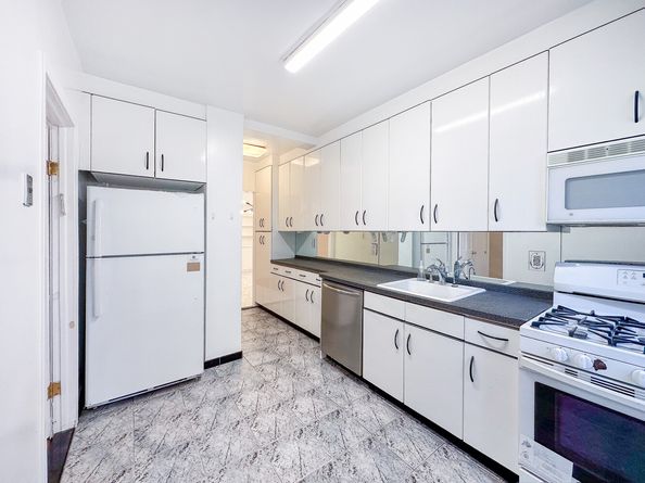 1615 Ave I 122, Brooklyn NY 11230