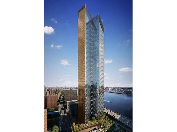 252 South Street 21F, New York NY 10002