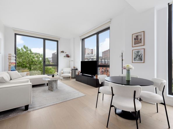 450 Grand Avenue 4E, Brooklyn NY 11238