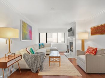 7 East 35th Street