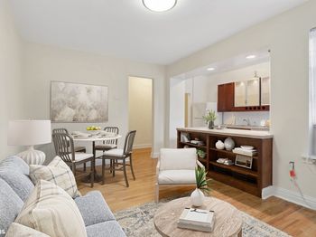 515 Edgecombe Avenue