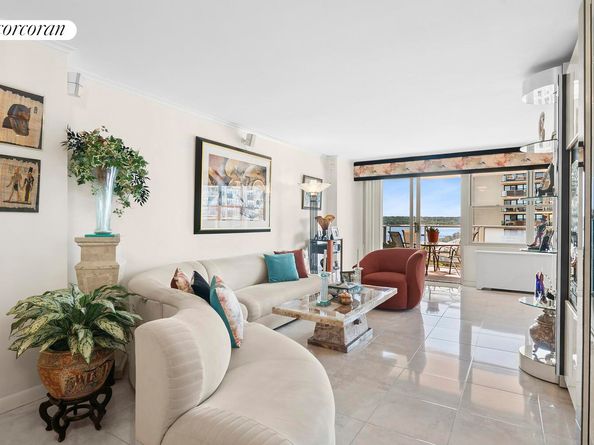 17-85 215th Street 12M, Queens NY 11360