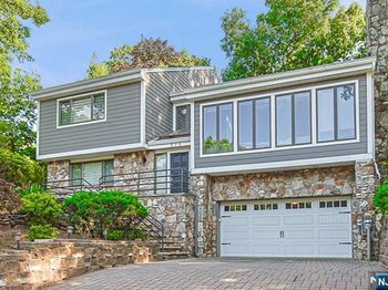 570 Grandview Terrace
