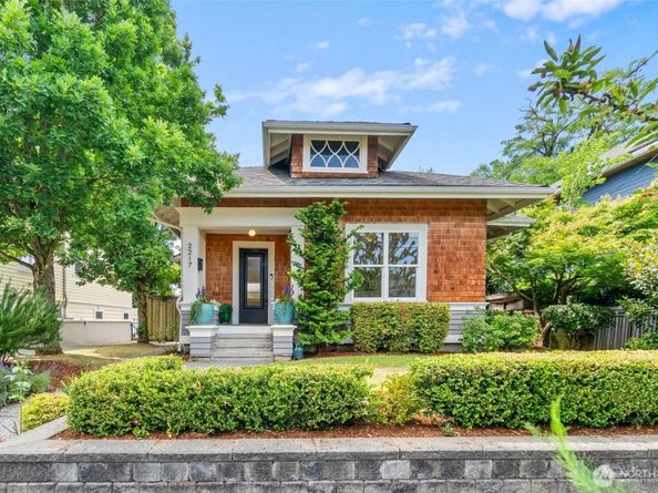 2217 4th Avenue N, Seattle WA 98109