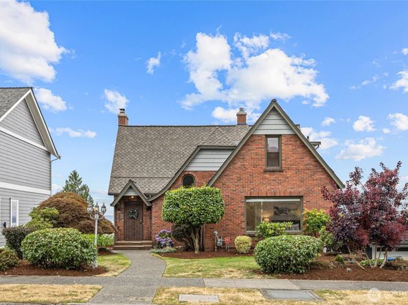 6759 41st Avenue SW, Seattle WA 98136