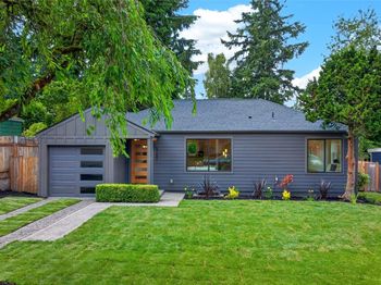 3152 NE 82nd Street