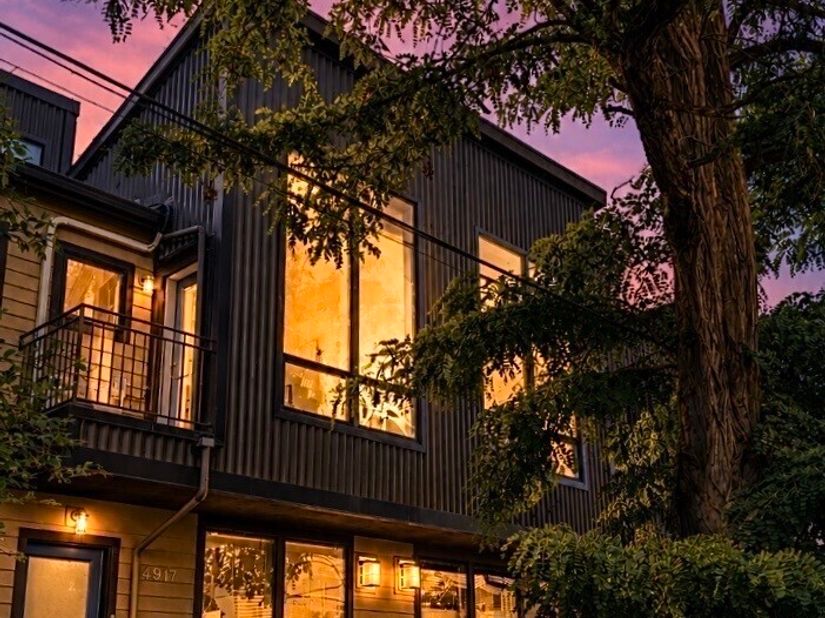 4917 39th Avenue S, Seattle WA 98118