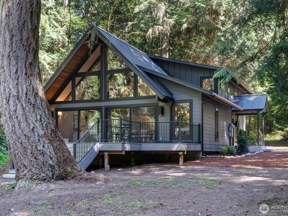 12930 SW 204th Street, Vashon WA 98070