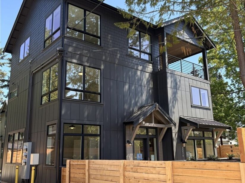 3026 NE 95th Street, Seattle WA 98115