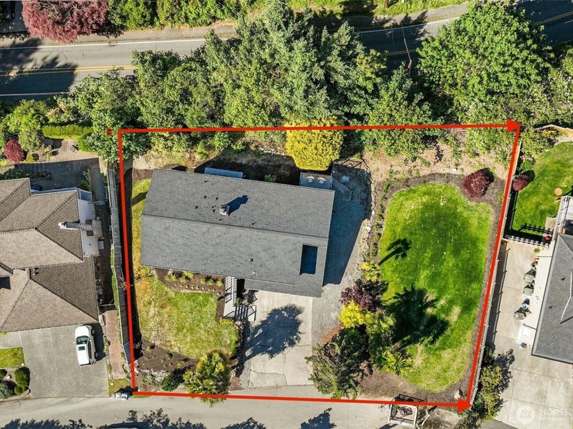9100 Olympic View Drive, Edmonds WA 98026