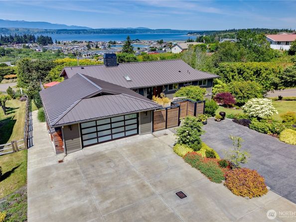 37709 Olympic View Rd NE, Hansville WA 98340