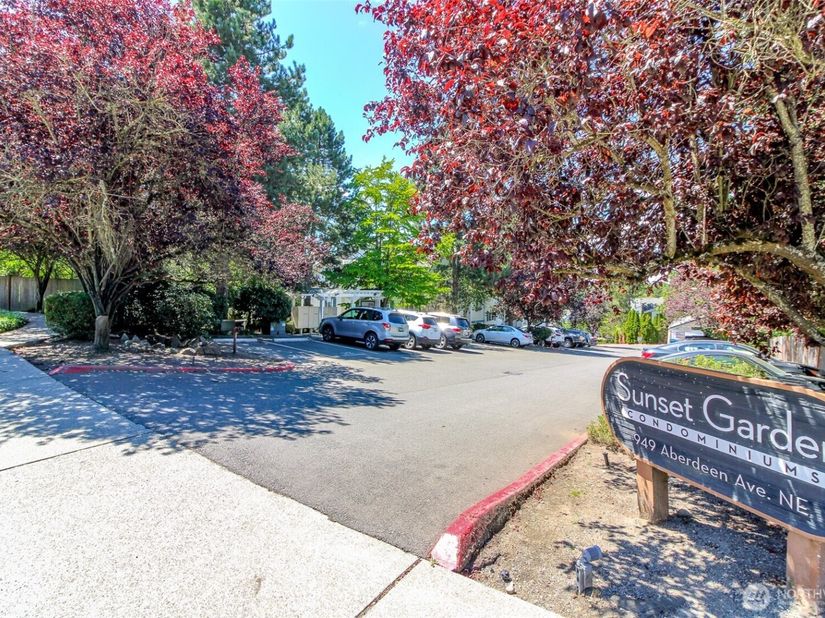 949 Aberdeen Avenue NE C107, Renton WA 98056