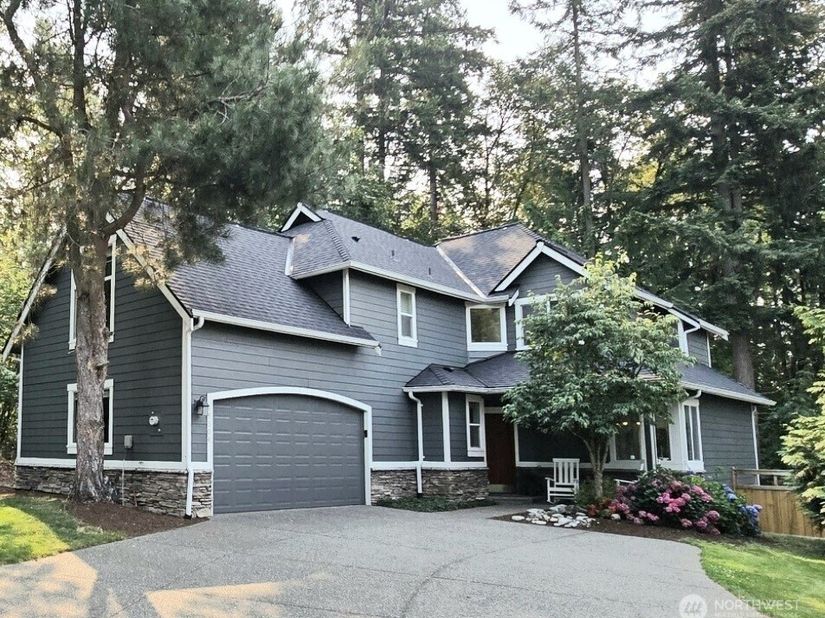 17304 Parkside Way SE, Renton WA 98058