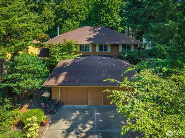 8512 137th Avenue NE, Redmond WA 98052