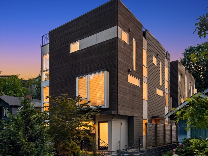 3029 3rd Avenue W B, Seattle WA 98119
