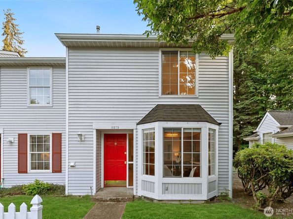 10273 NE 129th Lane, Kirkland WA 98034