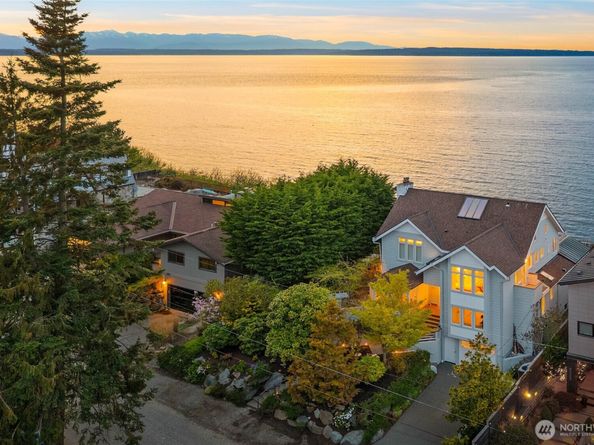 2628 NW Esplanade, Seattle WA 98117