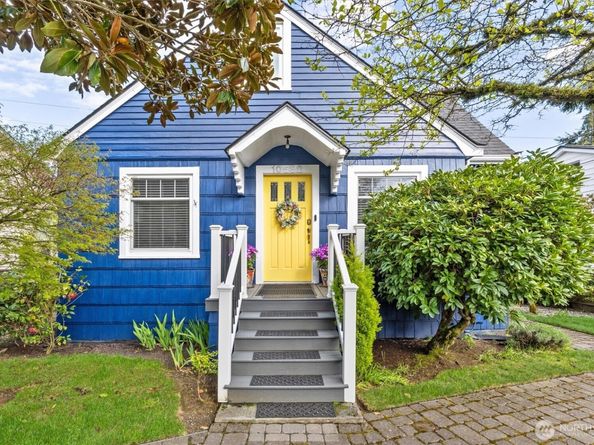 10532 Evanston Avenue N, Seattle WA 98133