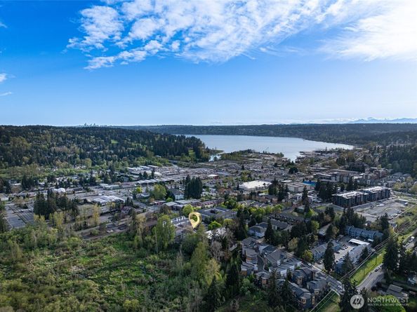 18200 73rd Avenue NE A311, Kenmore WA 98028