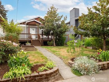 4513 Cascadia Avenue S