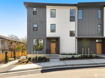3003 S Dakota Street