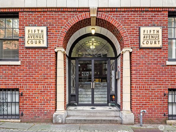 2132 5th Avenue 008, Seattle WA 98121