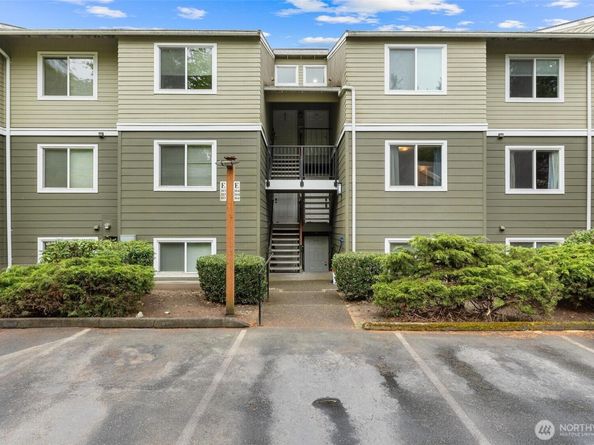 820 E Cady Rd E204, Everett WA 98203