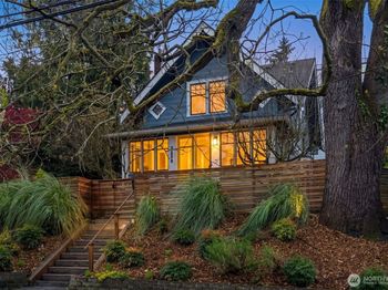 3258 14th Avenue W