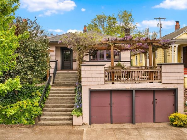 1018 NE 62nd Street, Seattle WA 98115
