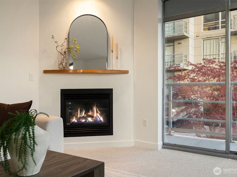2929 1st Avenue 308, Seattle WA 98121