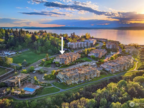 75 Pine Street 212, Edmonds WA 98020
