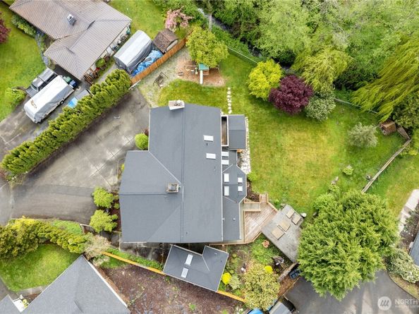 Undisclosed Address #2336582, Lynnwood WA 98036