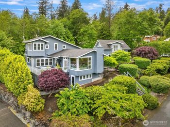 10555 NE Morning Lane