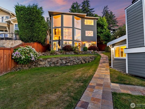 17714 SE 40th Place, Bellevue WA 98008