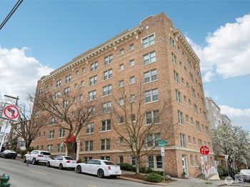 505 E Denny Way