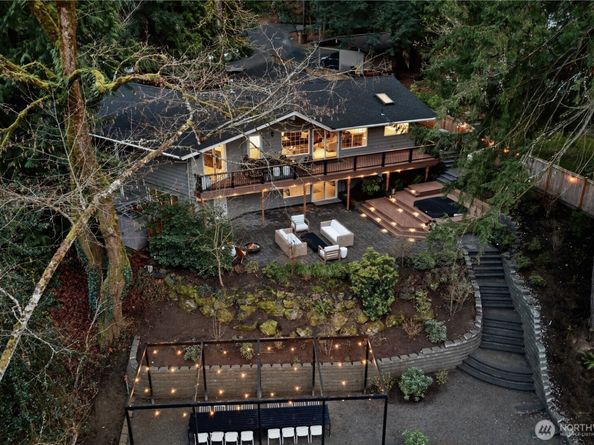 5205 W Mercer Place, Mercer Island WA 98040