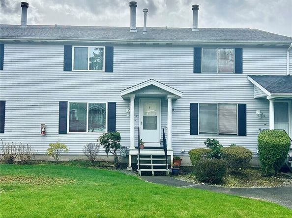 303 S 325th Lane 22D, Federal Way WA 98003