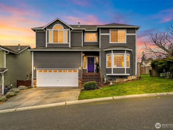 6811 37th Place NE, Marysville WA 98270