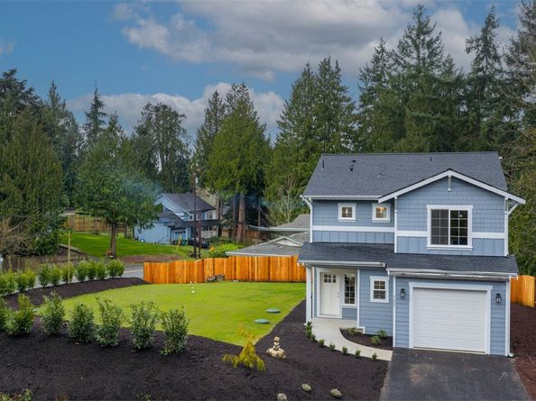 21855 Wavecrest Avenue NE, Poulsbo WA 98370