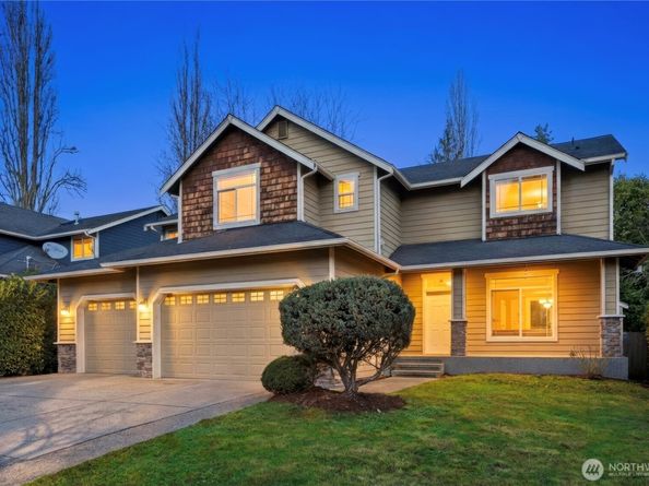 3210 NE 195th Street, Lake Forest Park WA 98155