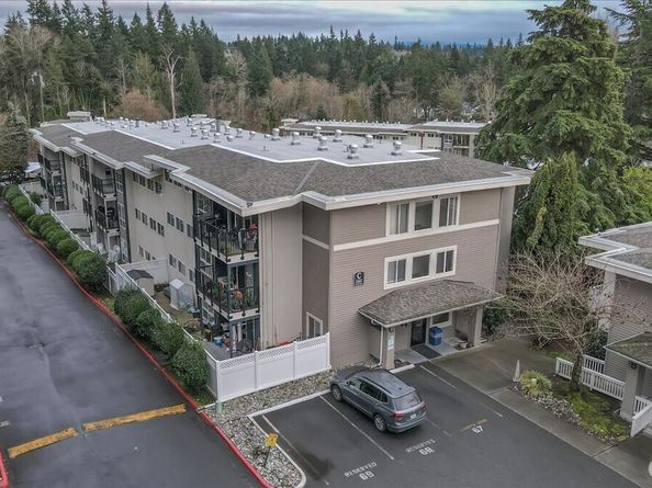 12631 NE 9th Place C305, Bellevue WA 98005