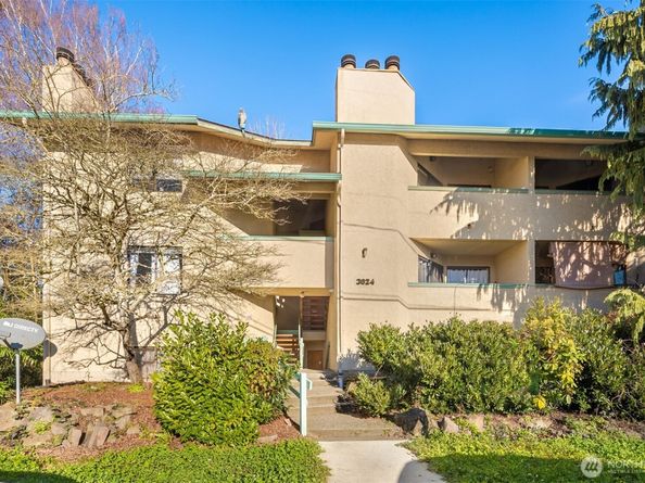 3024 NE 143rd Street 103, Seattle WA 98125