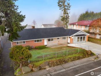 1301 Edmonds Avenue NE