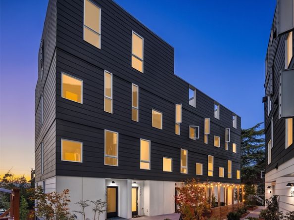 1227 E Roy Street, Seattle WA 98102