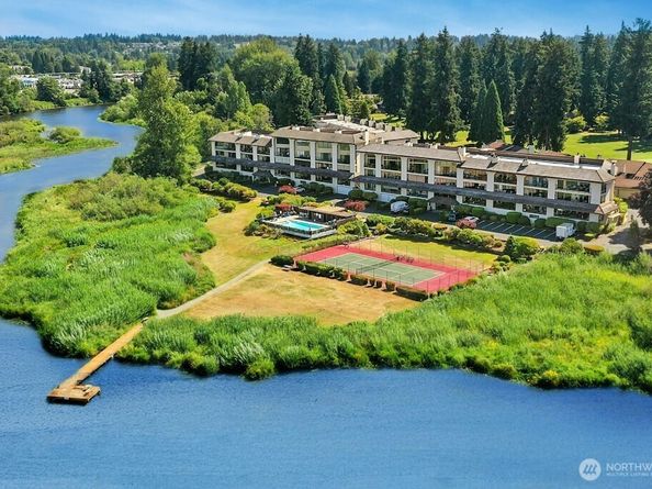 16925 Inglewood Road NE B305, Kenmore WA 98028