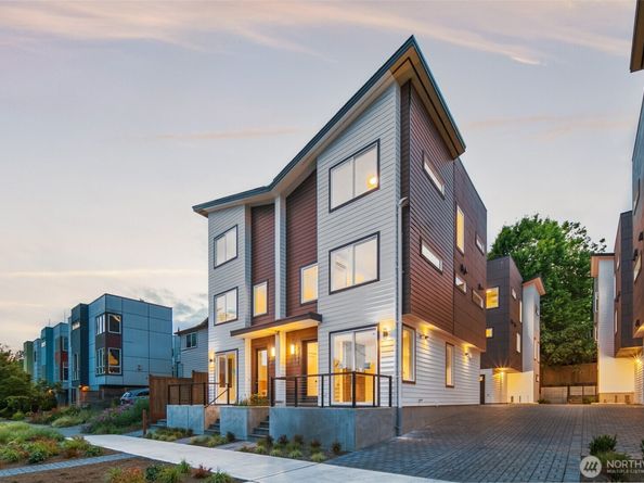 1746 B NW 62nd Street, Seattle WA 98107